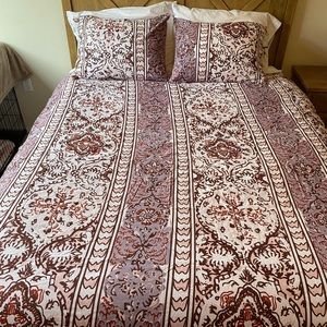 Urban Outfitter Magical Thinking Boho-Stripe Duvet